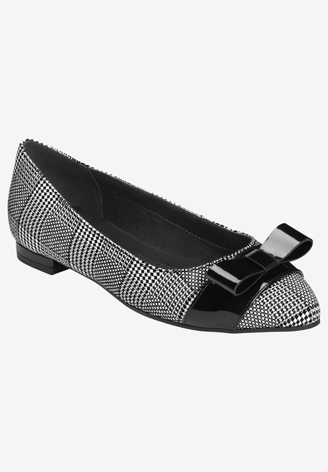 Women's Classy Girl Flat by Aerosoles